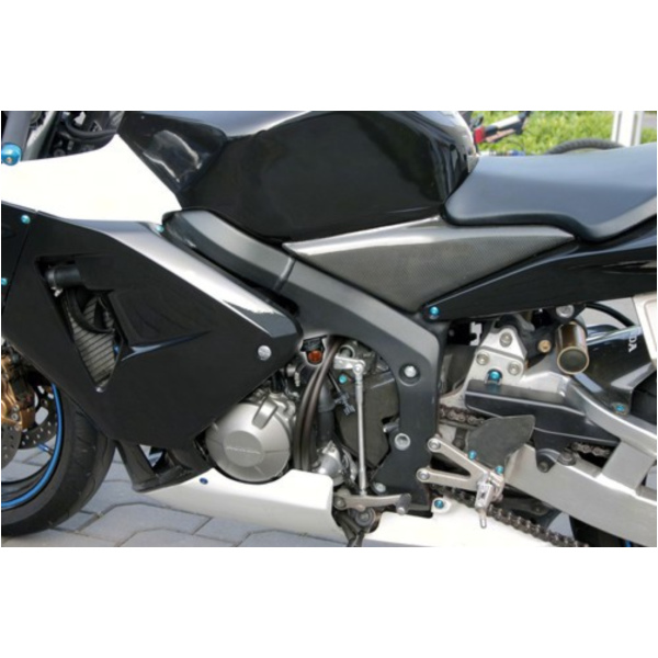 Stromanschluss mit Aufbaumontage 12/24V