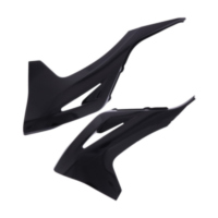 Kühlerabdeckung schwarz 8473800009