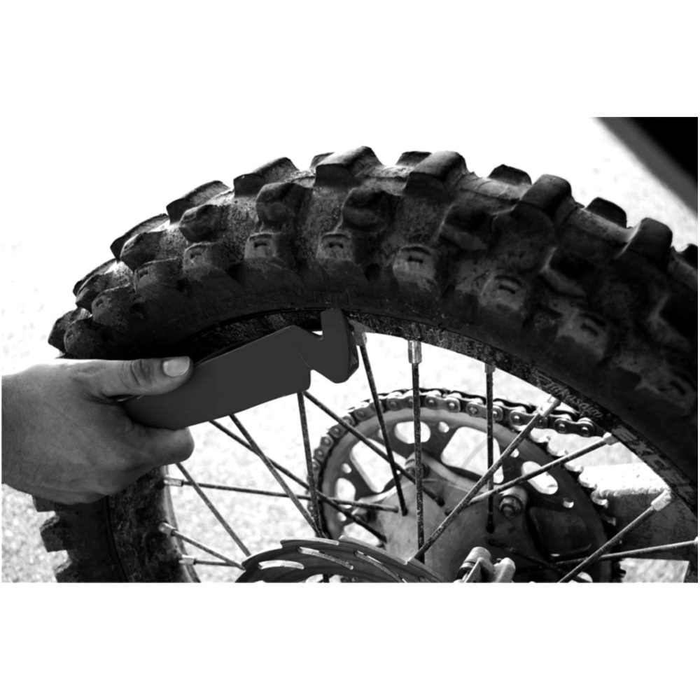 SCHLAMMSPACHTEL schwarz SCHLAMMSPACHTEL schwarz