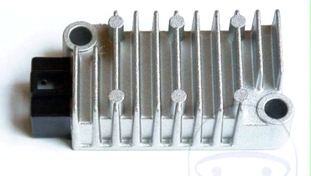 Regler / Gleichrichter Tourmax RGU208 Regler / Gleichrichter Tourmax RGU208