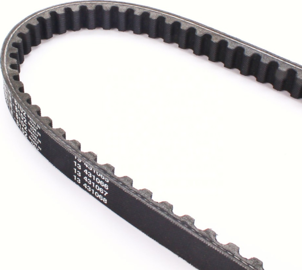 Antriebriemen, Zahnriemen L826xB18,5 Keilriemen