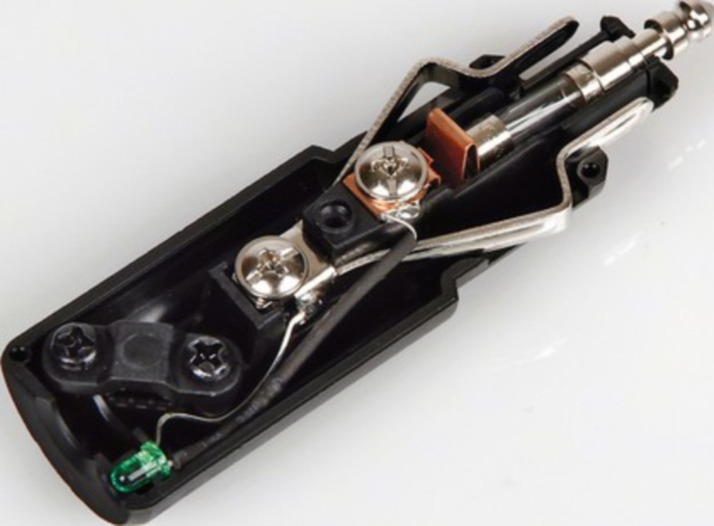 Universalstecker für Zigarrenanzünder, 12/24V