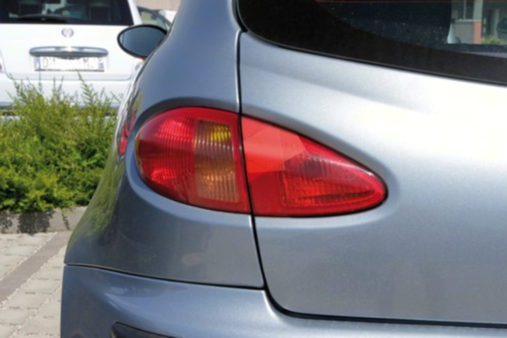 Klebeband für Scheinwerferreparatur L41532