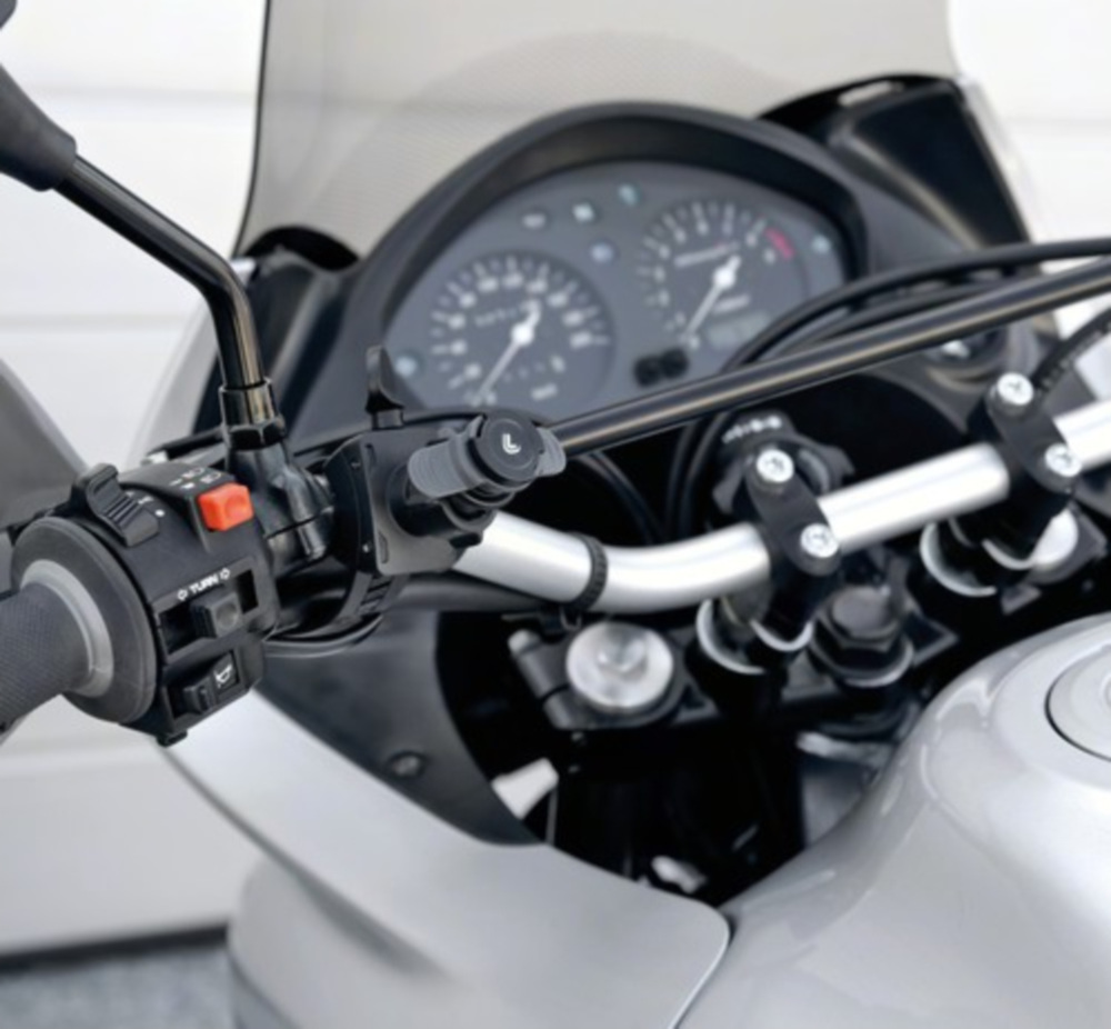 Opti-Belt Schnellbefestigungsgrundsystem für Navi- und Handytaschen mit Klemmband