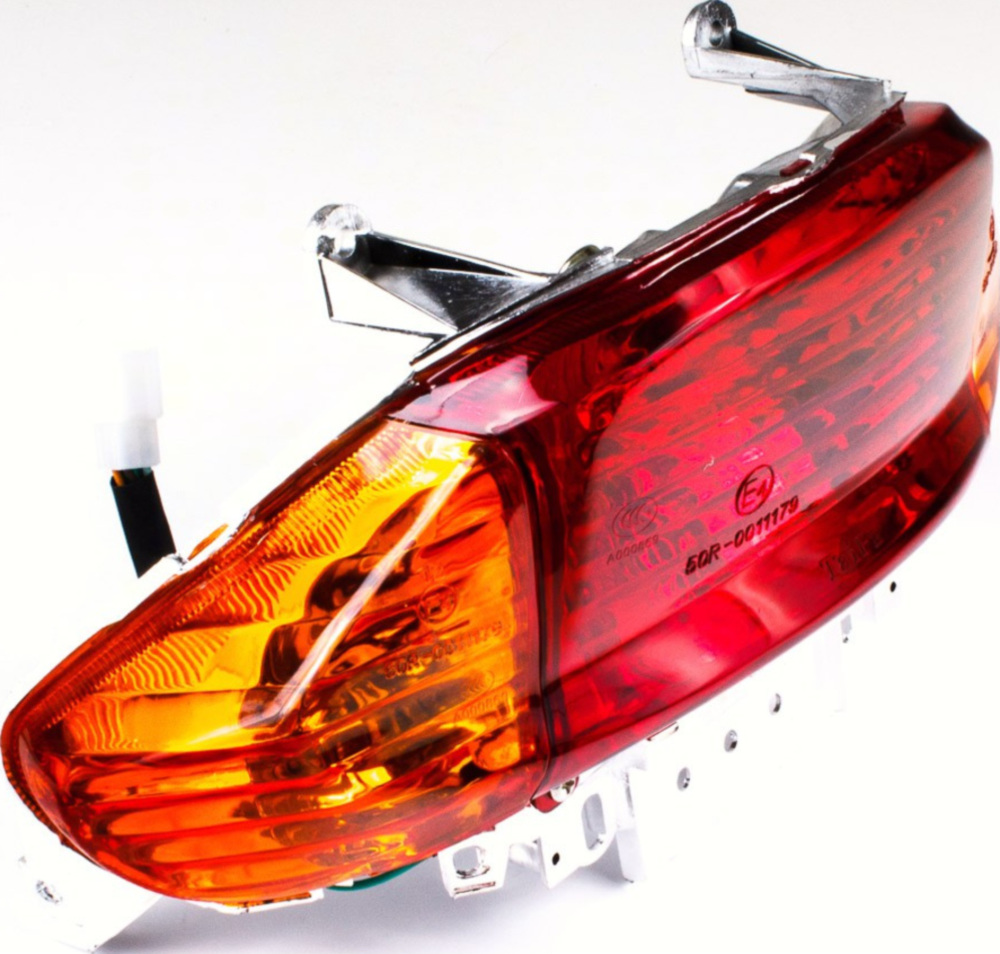 Rücklicht komplett (orange) E-geprüft