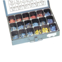 Kabelverbinder Sortiment isoliert 8568